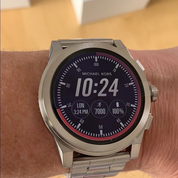 Michael Kors Smart Watch Classic Silver